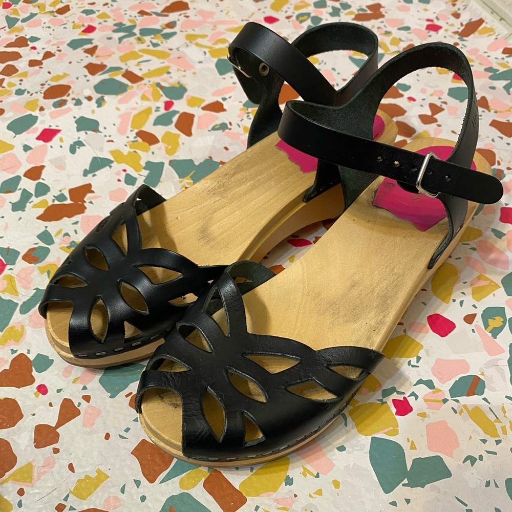 Swedish Hasbeens Black Leather Sandal Size 39 - US 9